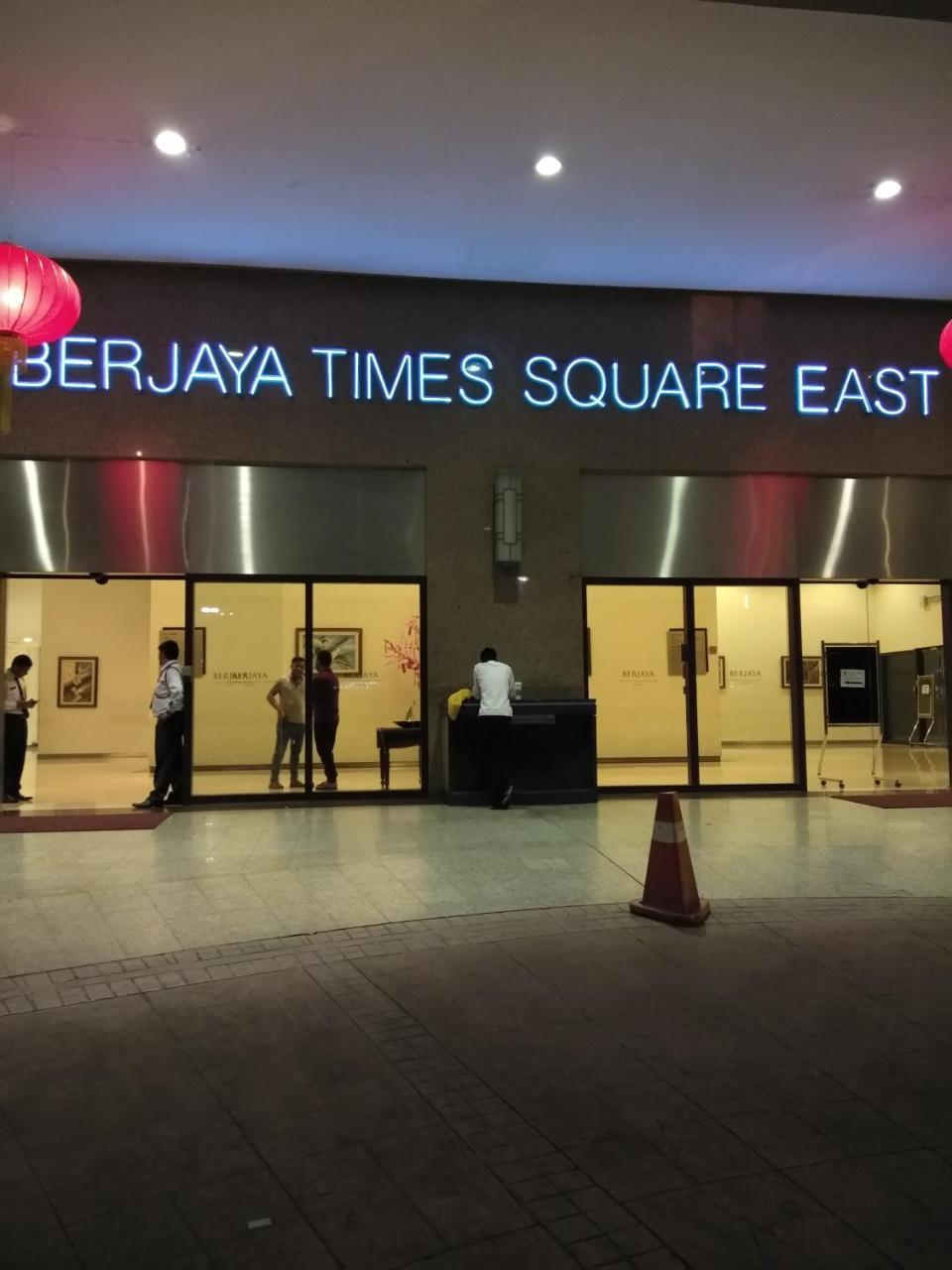 Imbi Private Unite At Times Square Kuala Lumpur Apartment Exterior photo